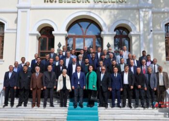 Vali Sözer, Muhtarlarla Bir Araya Geldi: “Muhtarlarımız Demokrasimizin Temel Taşıdır”