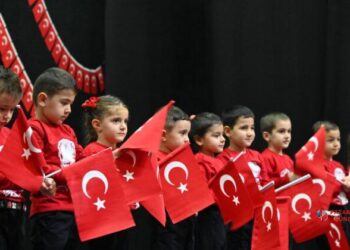 BAŞKAN VEKİLİ ÖZCAN CUMHURİYET BAYRAMI KUTLAMASINA KATILDI