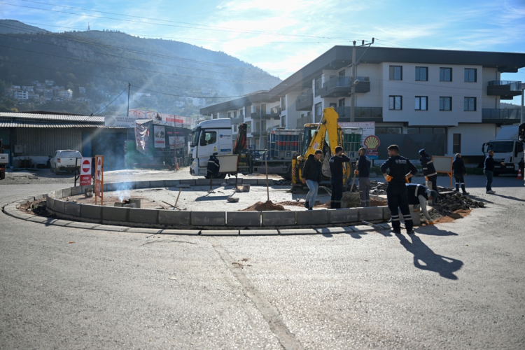 İzmir Bornova’da trafiğe nefes aldıracak hamle