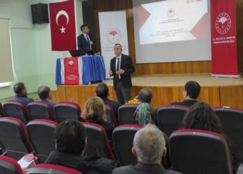 PAZARYERİ’NDE ÜRETİCİLERE HAYATİ BİLGİLENDİRME