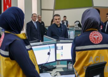 Vali Sözer’den 112 Personeline Ziyaret: “Her Çağrı Bir Hayattır”
