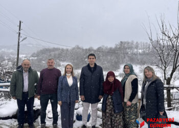 Bayramın ilk günü Refiye anne unutulmadı