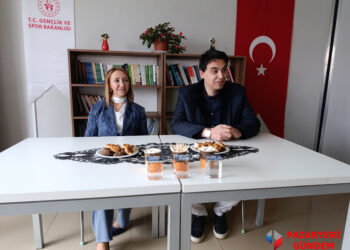 Pazaryeri’nde Bayram Coşkusu: Protokol ve Vatandaşlar Aynı Çatı Altında Buluştu