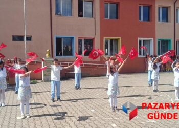 Pazaryeri’nde Minik Yüreklerden Çifte Bayram Coşkusu
