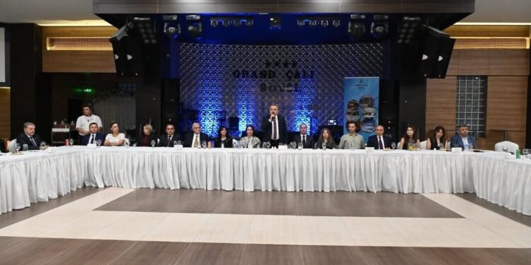 KAYMAKAM ÖZTÜRK’E VEDA YEMEĞİ